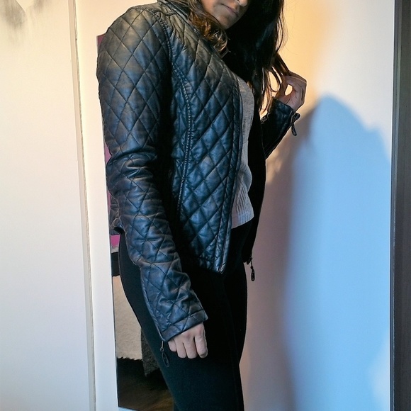 Jacket - Picture 4 of 4